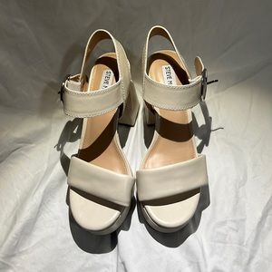 Steve Madden Women’s Clog. Size 7